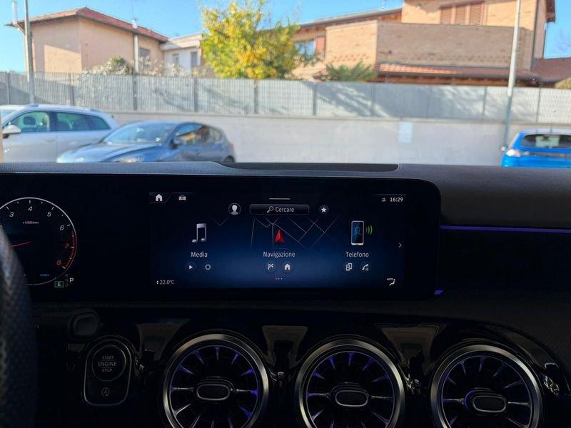 Mercedes-Benz Classe A A 180 Automatic AMG Line Premium Plus