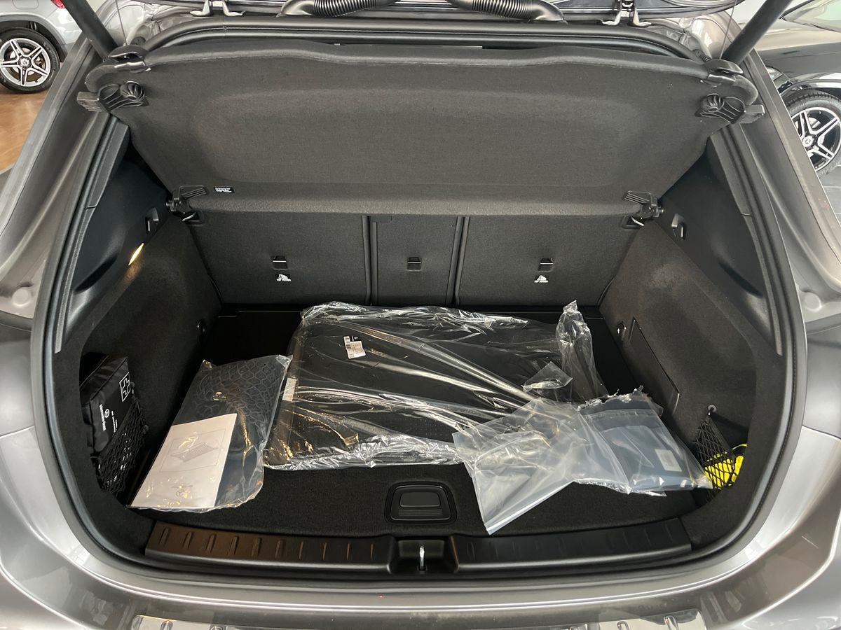 Mercedes-Benz GLA 200 d automatic