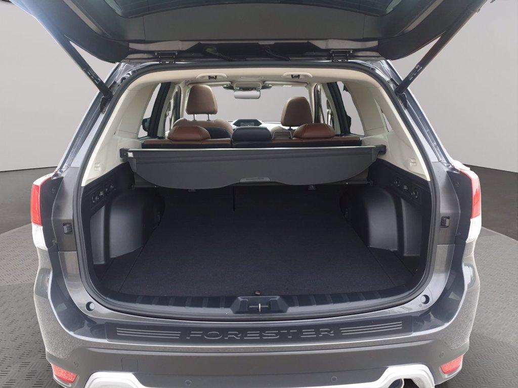 SUBARU Forester 2.0i e-boxer premium lineartronic del 2022