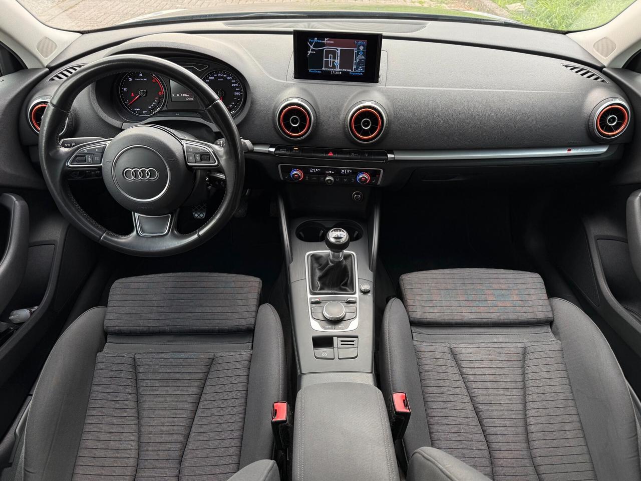 Audi A3 2.0 TDI 150 CV clean diesel Ambition