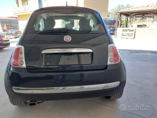 Fiat 500 unico proprietario permuto