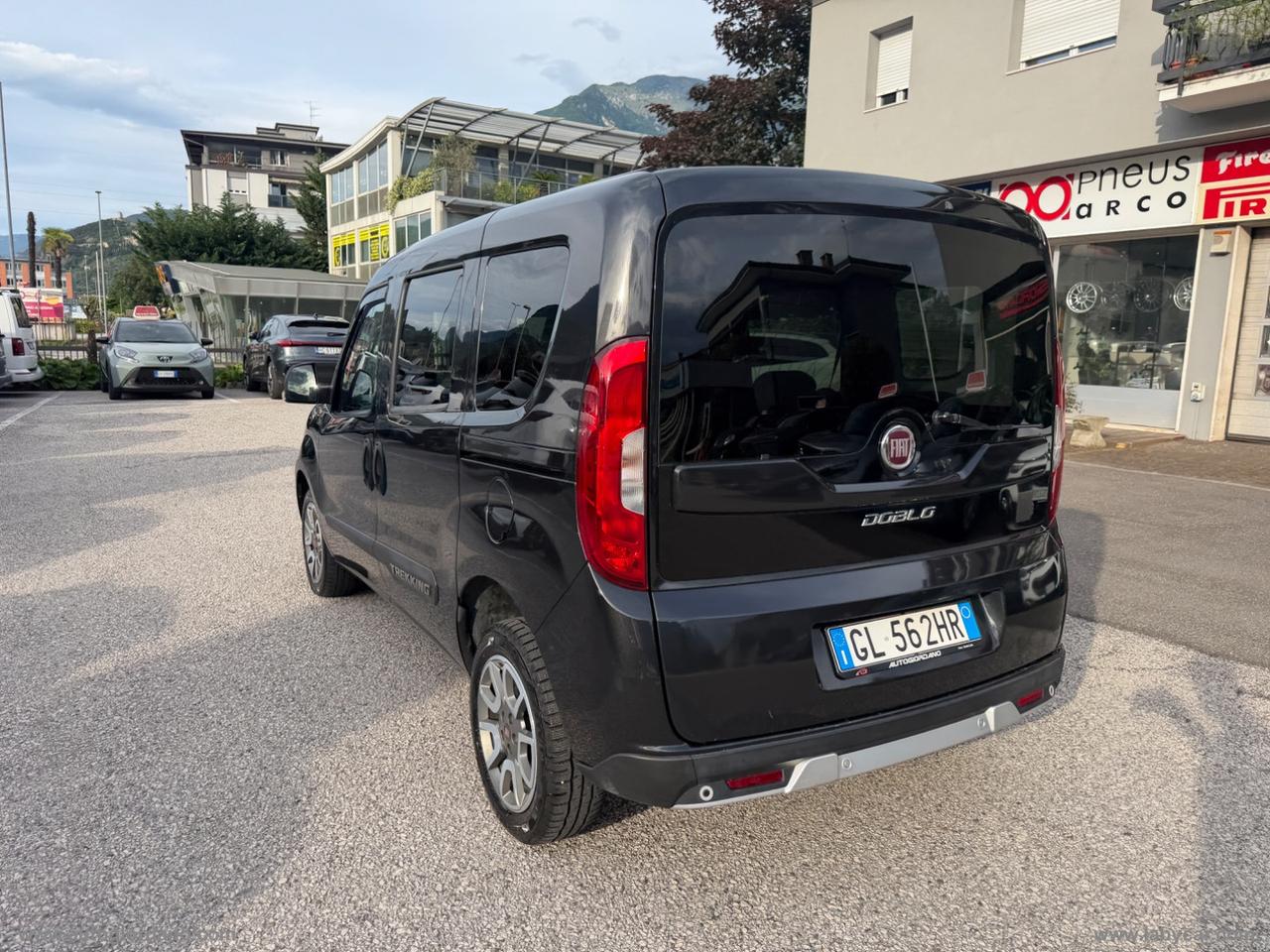 FIAT Doblò 1.6 MJT 120 CV Trekking