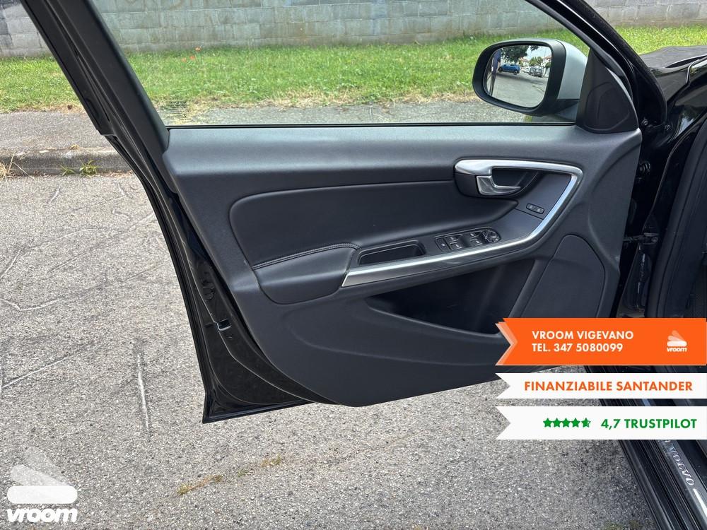 VOLVO V60 (2010-2018) V60 D2 1.6 R-design Momentum