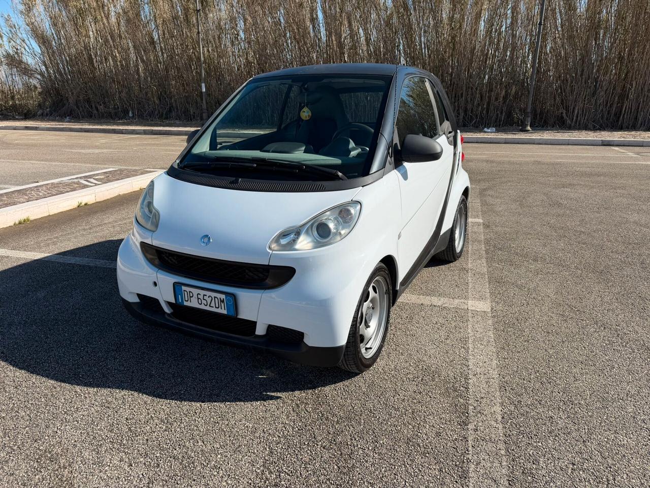 Smart ForTwo 1000 52 kW coupé pure