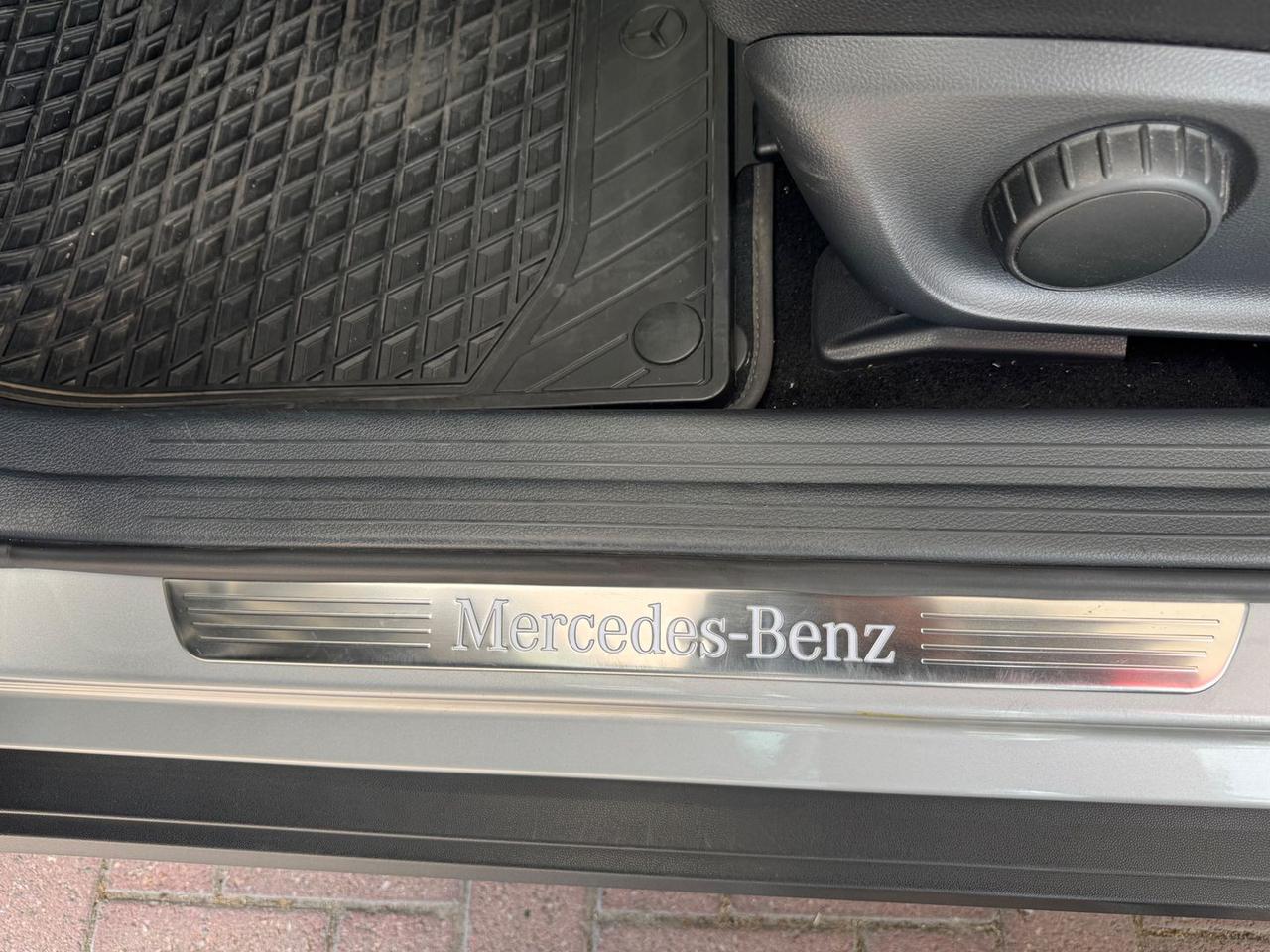 Mercedes-Benz GLA 220 Premium GLA 220 D #6418