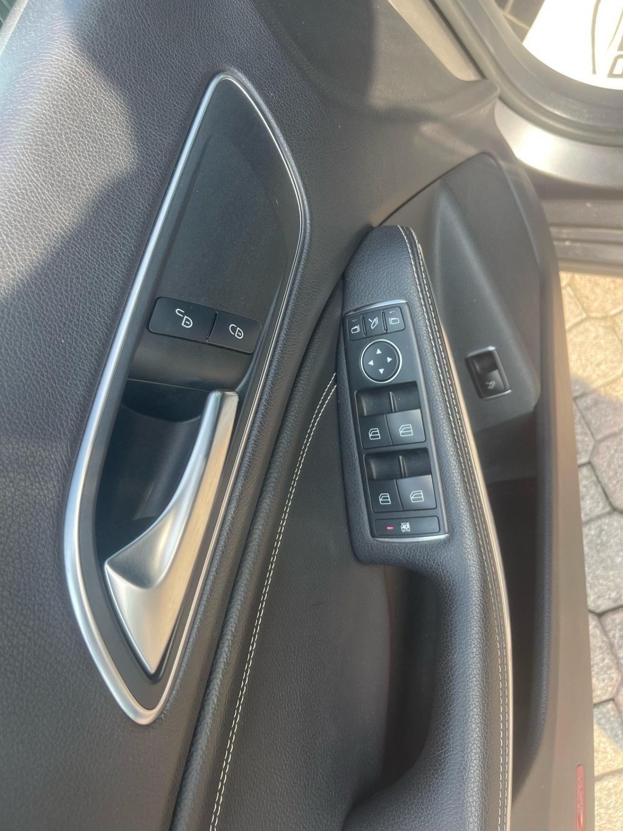 Mercedes-benz CLA 220 CLA 220 CDI Automatic Premium