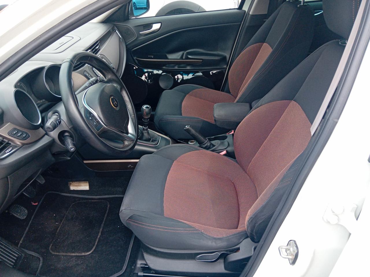 Alfa Romeo Giulietta 1.6 JTDm-2 105 CV - 2014