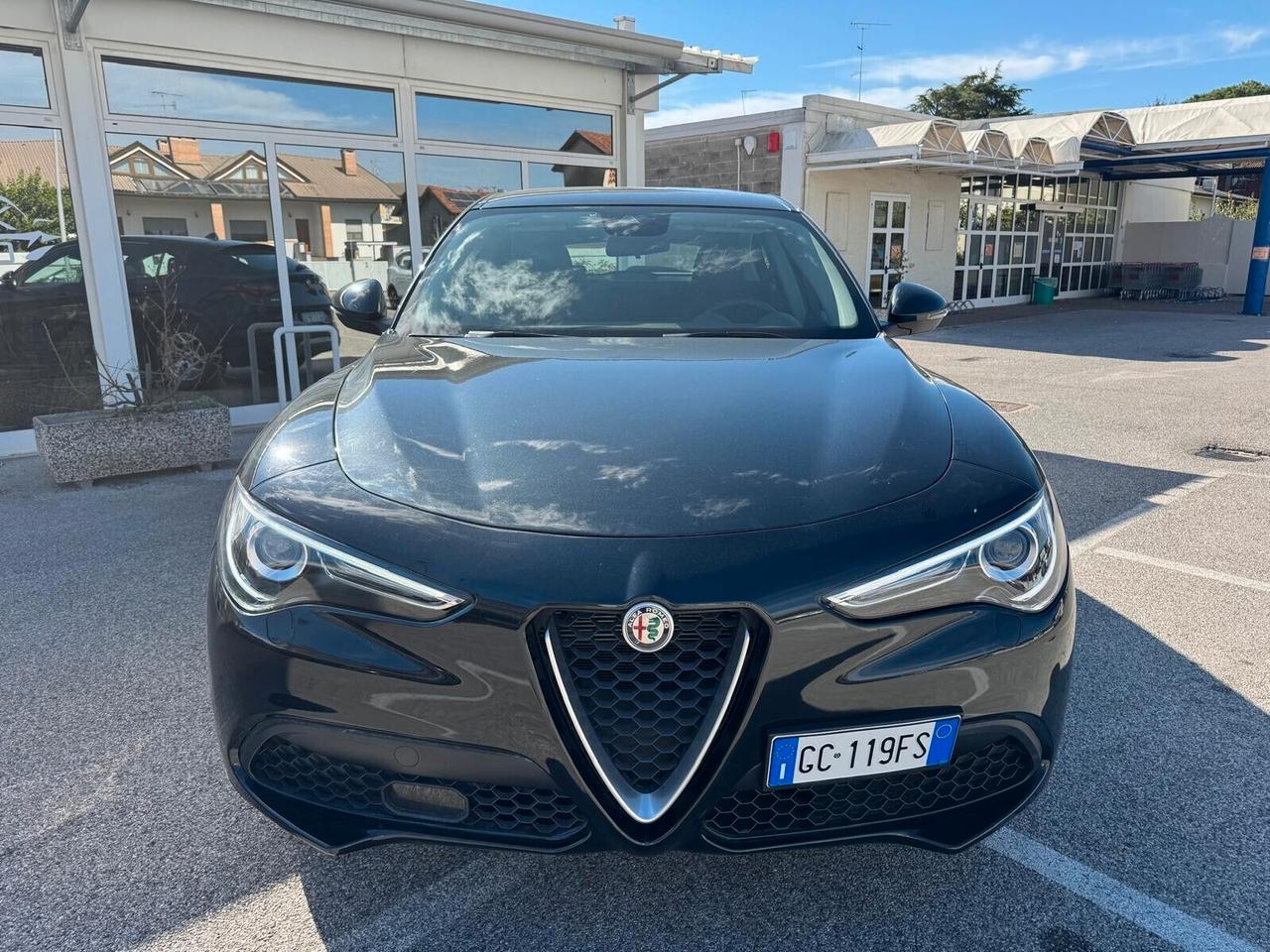 Alfa Romeo Stelvio 2.2 Turbodiesel 160 CV AT8 RWD Business