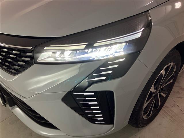 RENAULT Clio 1.6 E-Tech full hybrid Techno 145cv