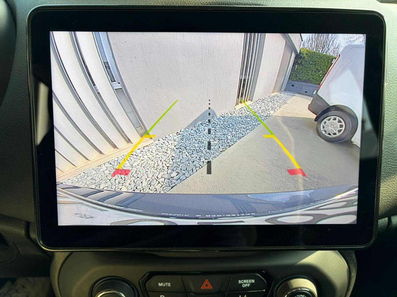 Jeep Renegade 1.5 Turbo T4 MHEV Summit