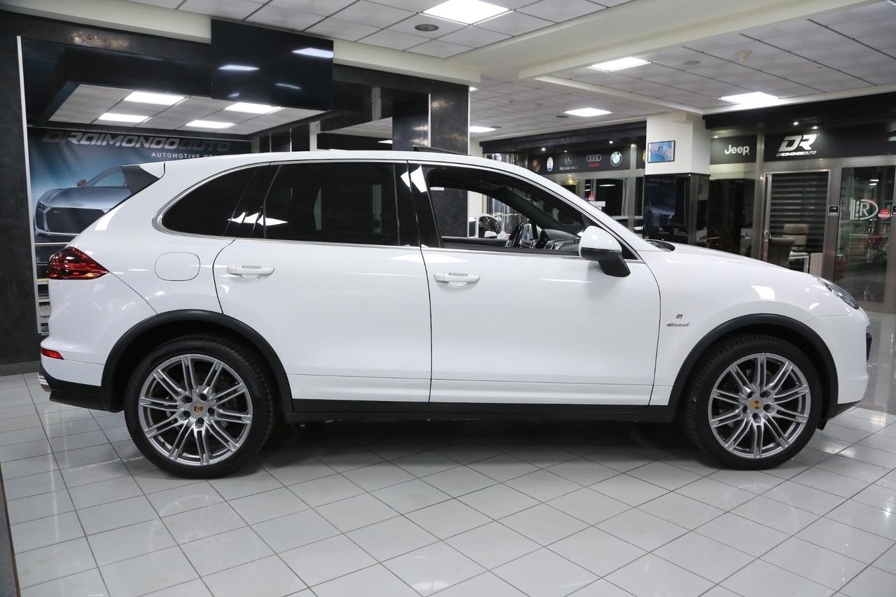 Porsche Cayenne 3.0 Diesel auto