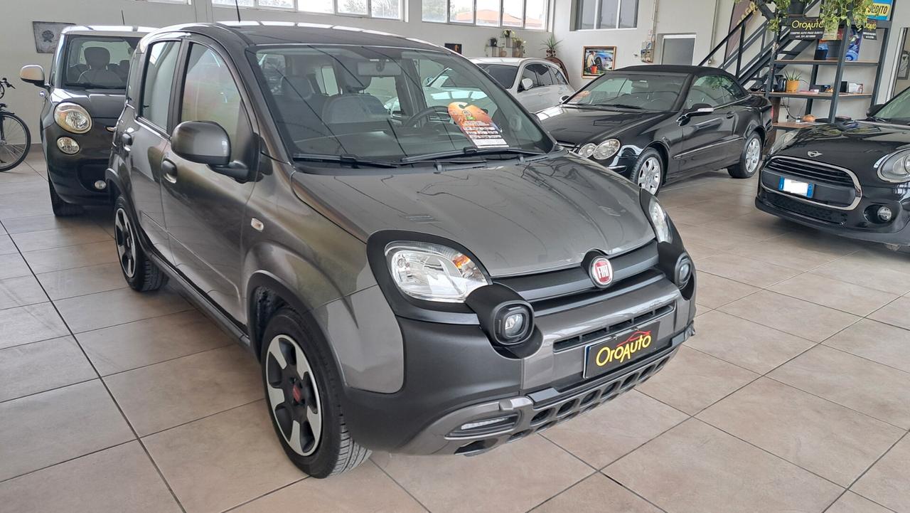 Fiat Panda 1.0 FireFly S&S Hybrid City Cross