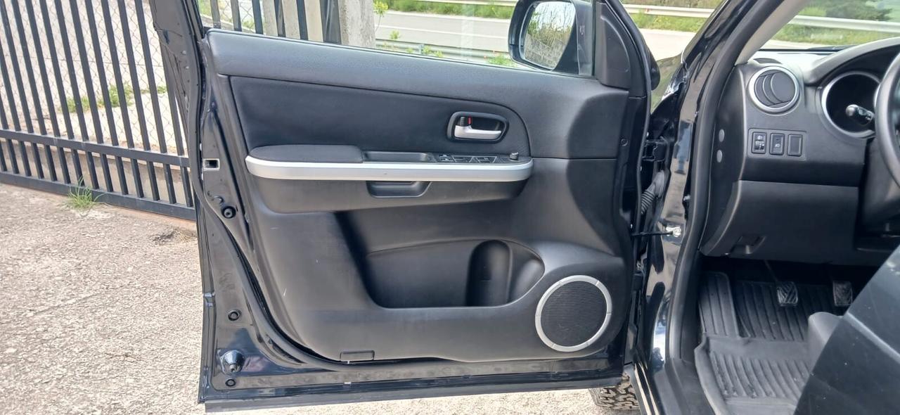 Suzuki Grand Vitara 1.9 DDiS 5 P - 2007