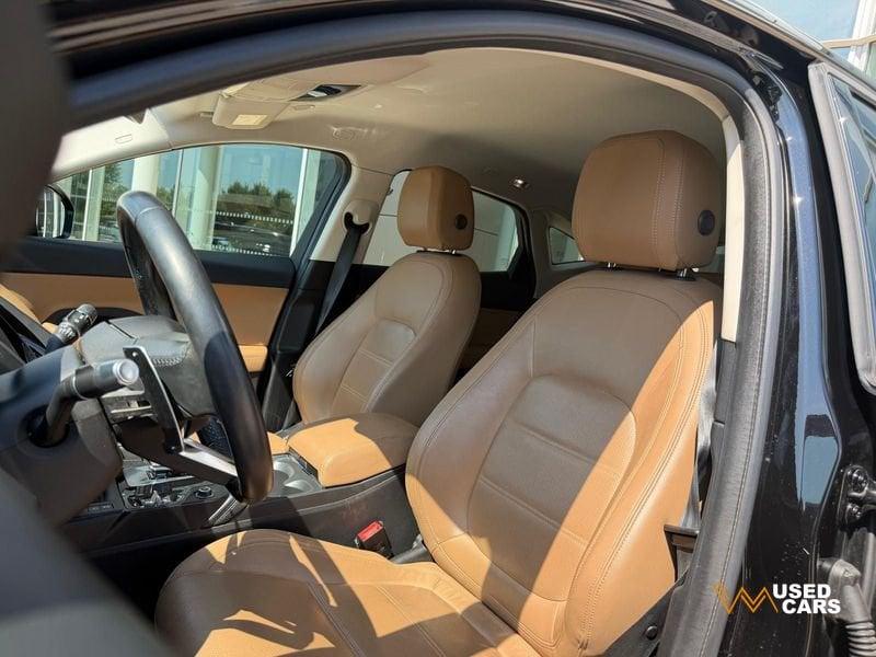 Jaguar E-Pace D165 AWD AUTO MHEV SE