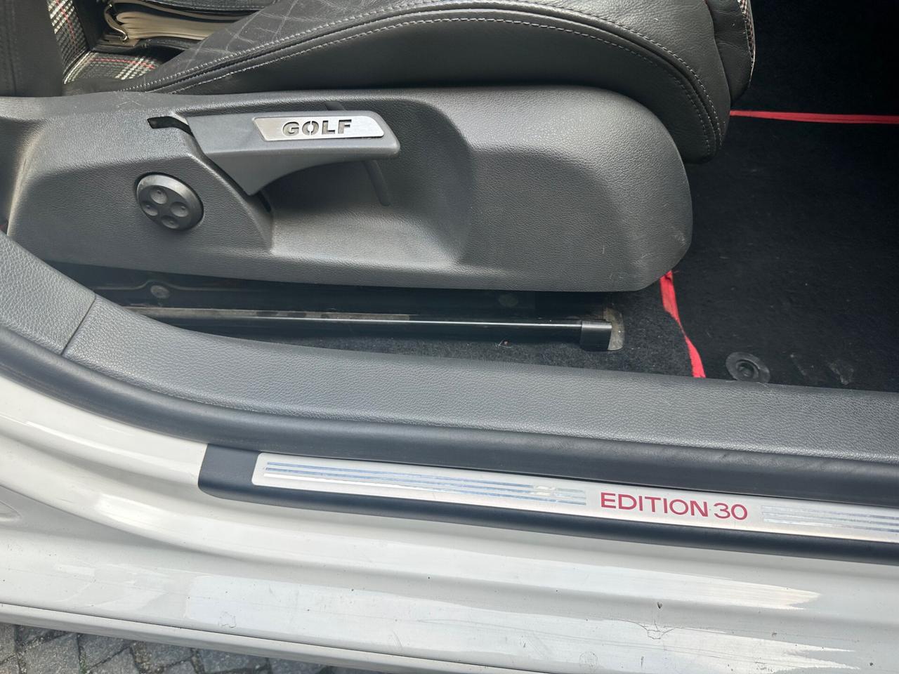 Volkswagen Golf GTI 2.0 16V TFSI *Edition 30*