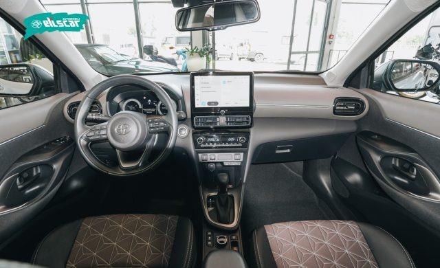 TOYOTA Yaris Cross 1.5 Hybrid 130 CV 5p. E-CVT AWD-i Lounge