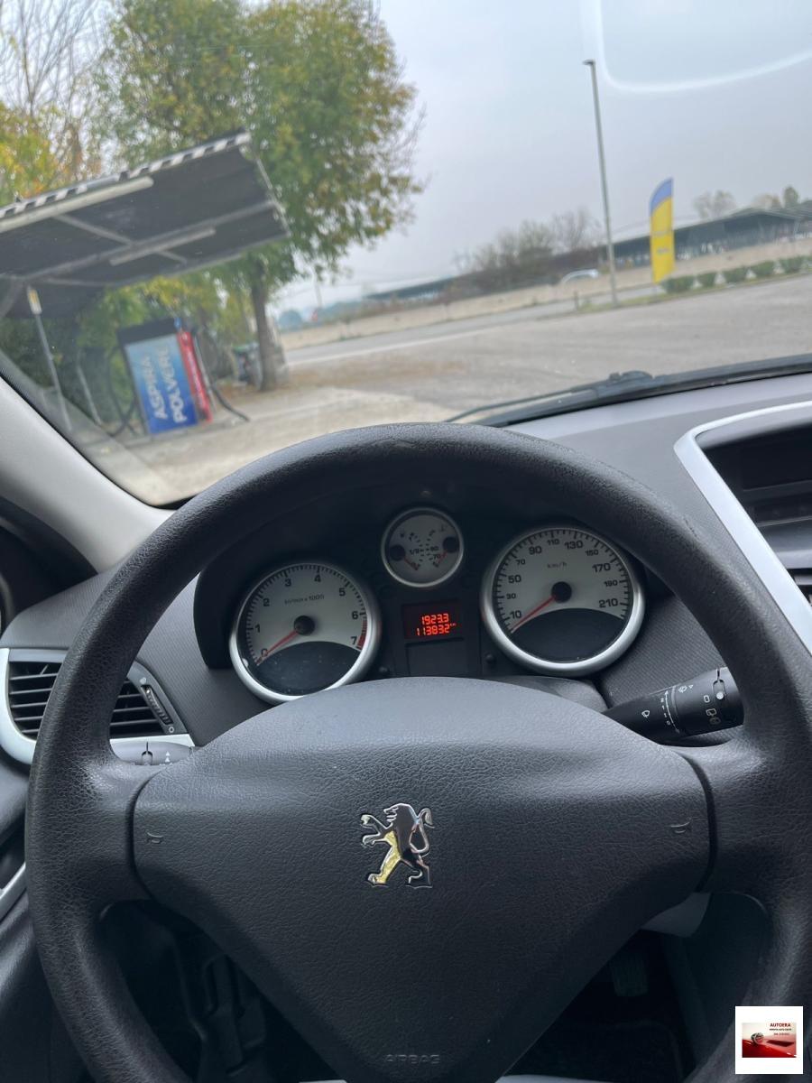 PEUGEOT - 207 - 16V VTi 95CV 5p. Energie