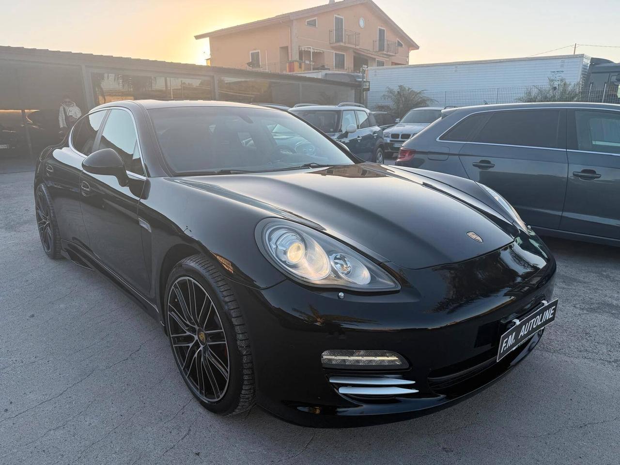 Porsche Panamera 4.8 4S PDK 2010