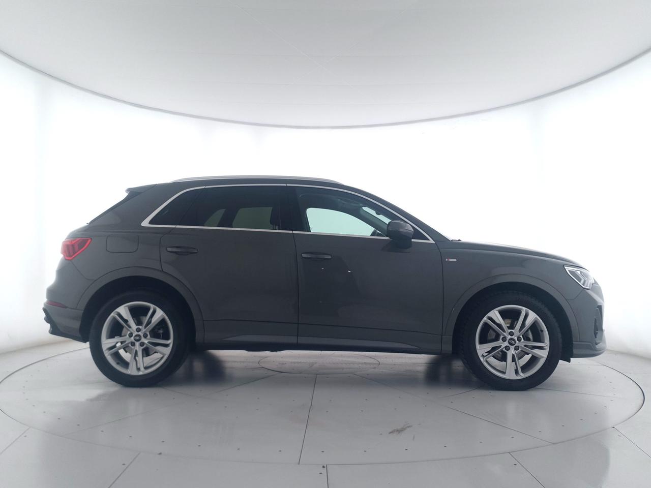 AUDI Q3 35 2.0 tdi S line edition s-tronic CAMERA+ACC+APP CONNECT