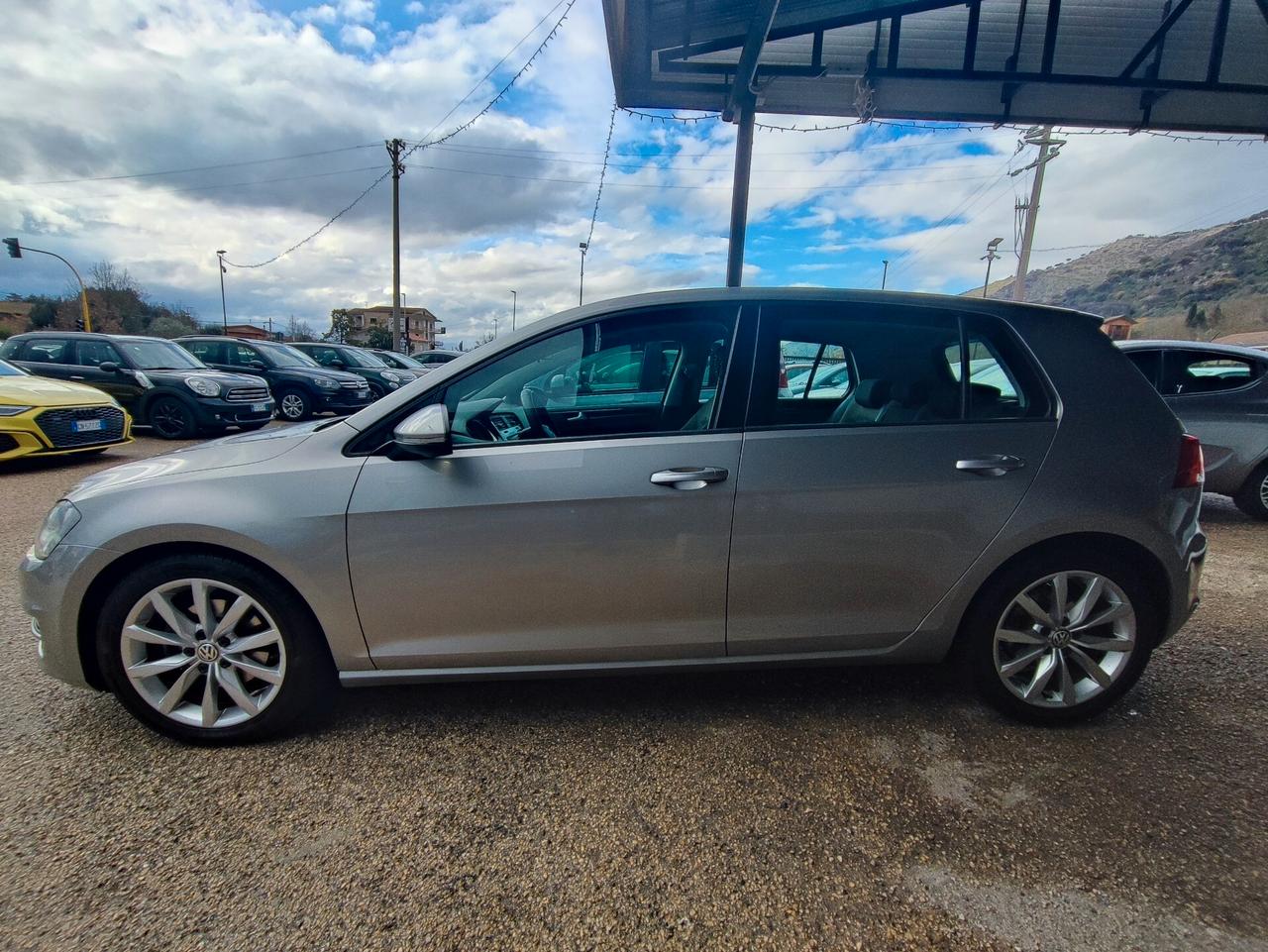 Volkswagen Golf 1.6 TDI 5p. Highline BlueMotion Technology