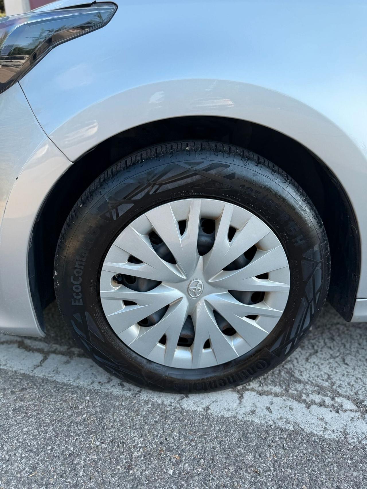 Toyota Yaris 1.0 5 porte Business