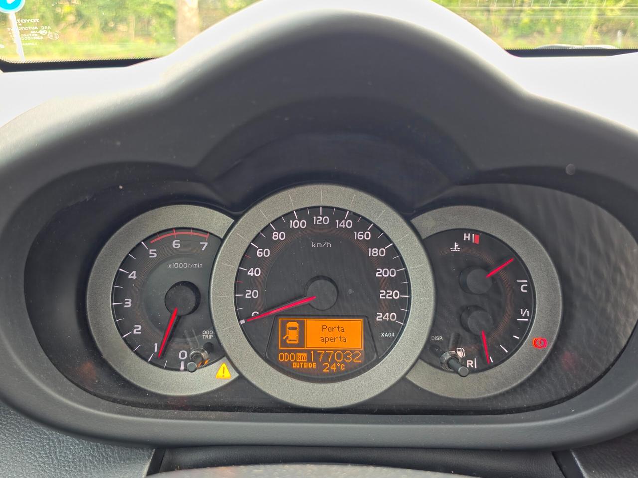 Toyota RAV 4 RAV4 2.2 D-4D 136 CV DPF Luxury 2009-E4 Manuale NEO