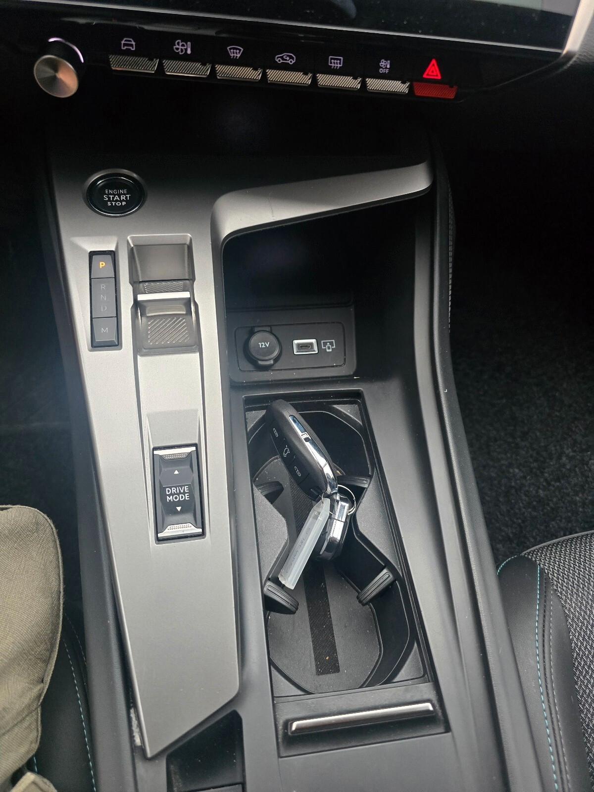Peugeot 308 BlueHDi 130 S&S EAT8 SW Allure Pack