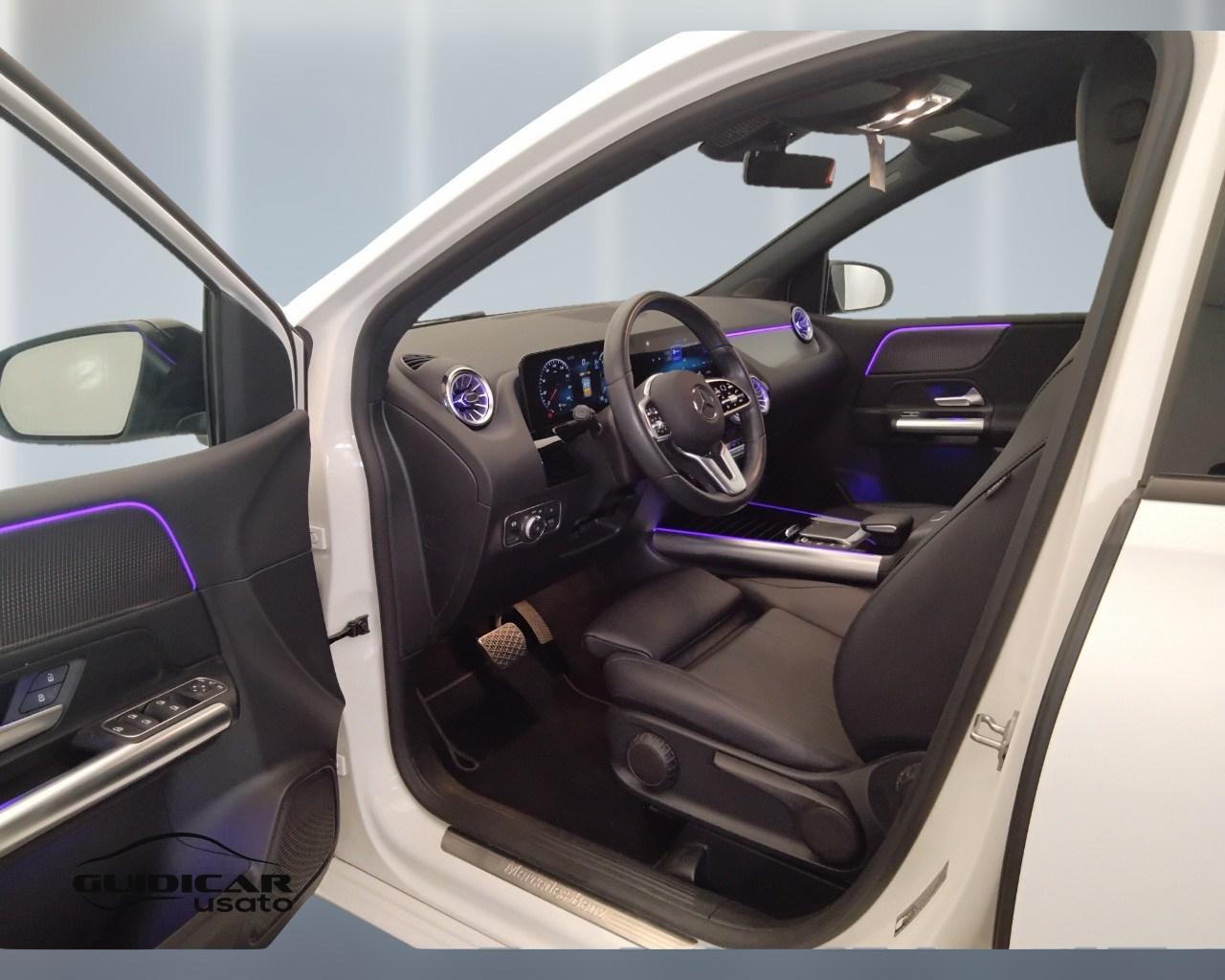 Mercedes-Benz Classe B - W247 2018 - B 180 d Sport Plus auto