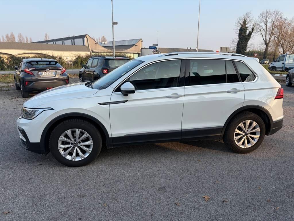 Volkswagen Tiguan 2.0 TDI 150 CV SCR DSG Elegance