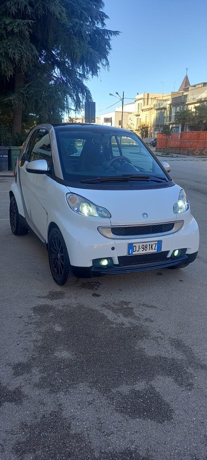 Smart ForTwo 1000 85 cavalli bicolore con tetto panoramico