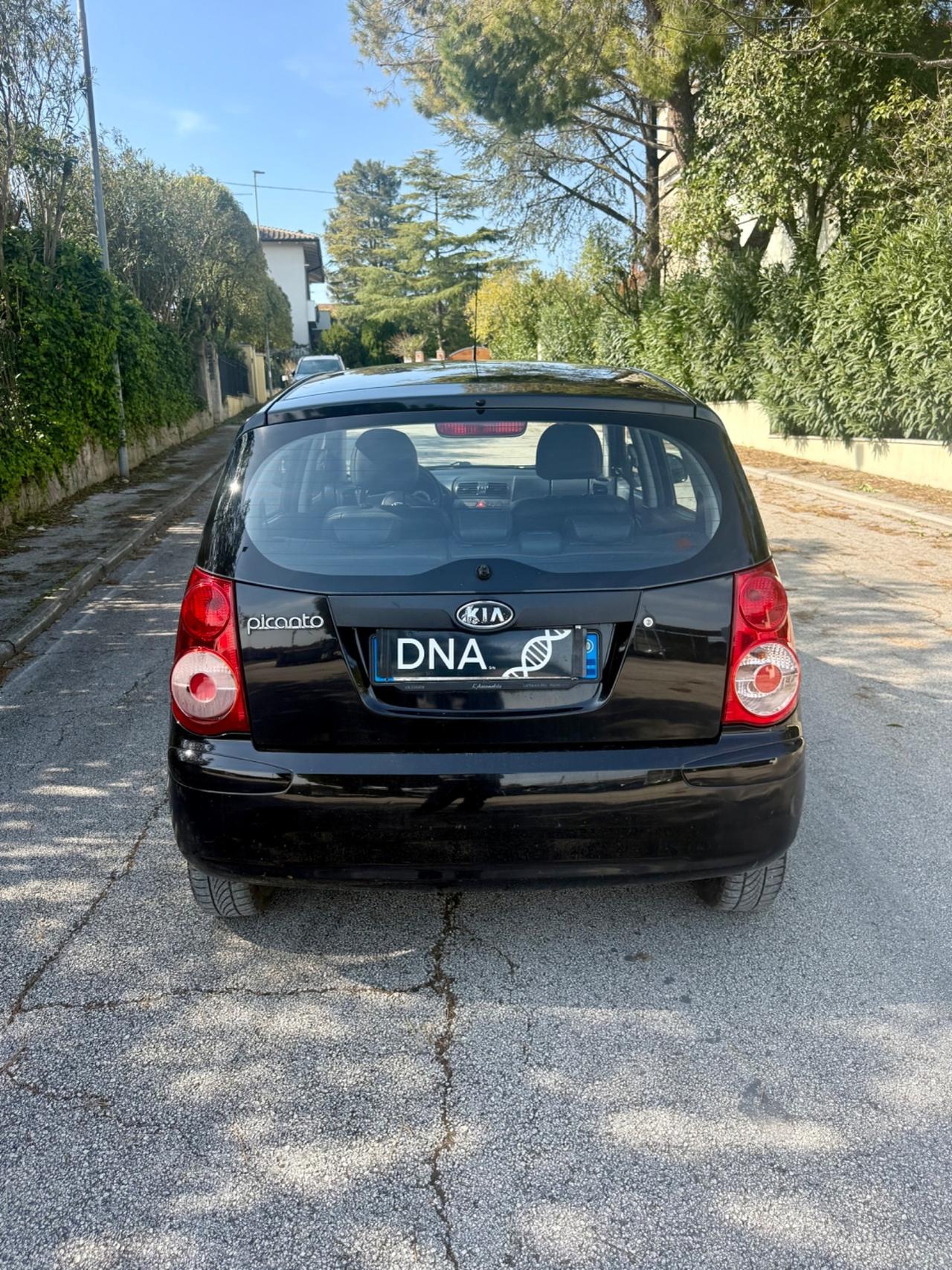 Kia Picanto 1.0 Benzina 105 milaKM neopatentati