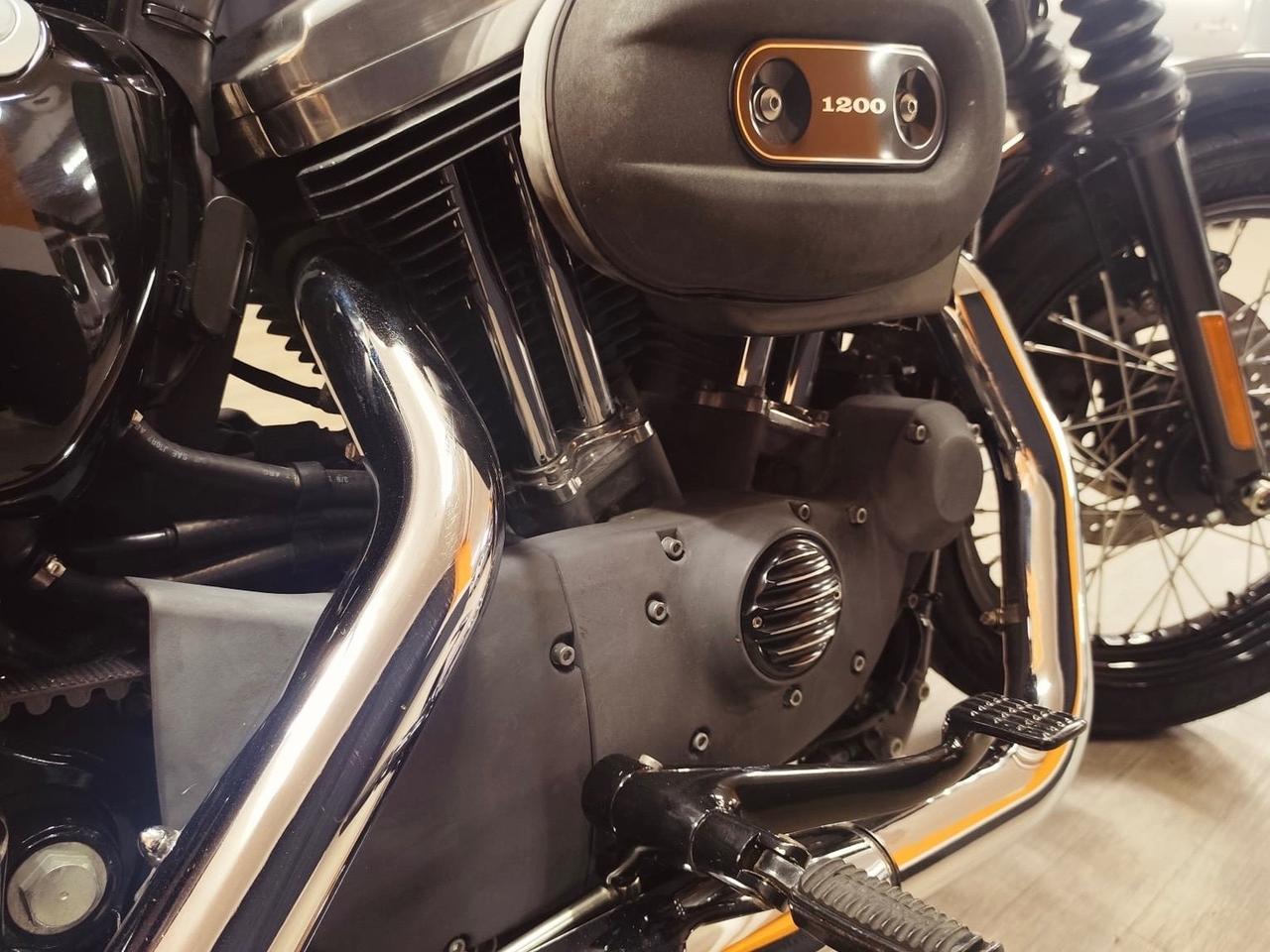 SPETTACOLARE HARLEY DAVIDSON SPORTSTER XL 1200 NIGHSTER