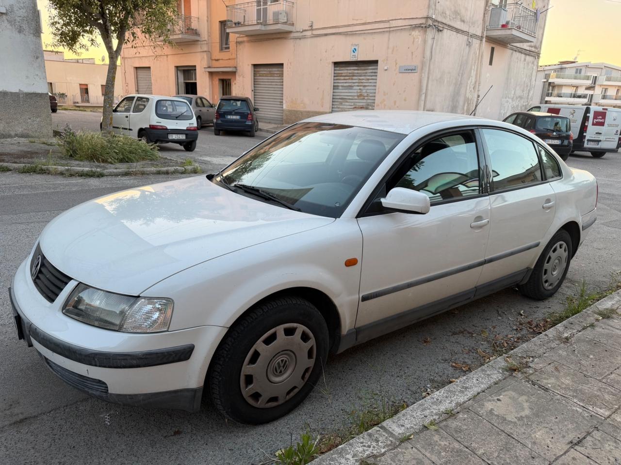 Volkswagen Passat 1.9 TDI/110 CV cat