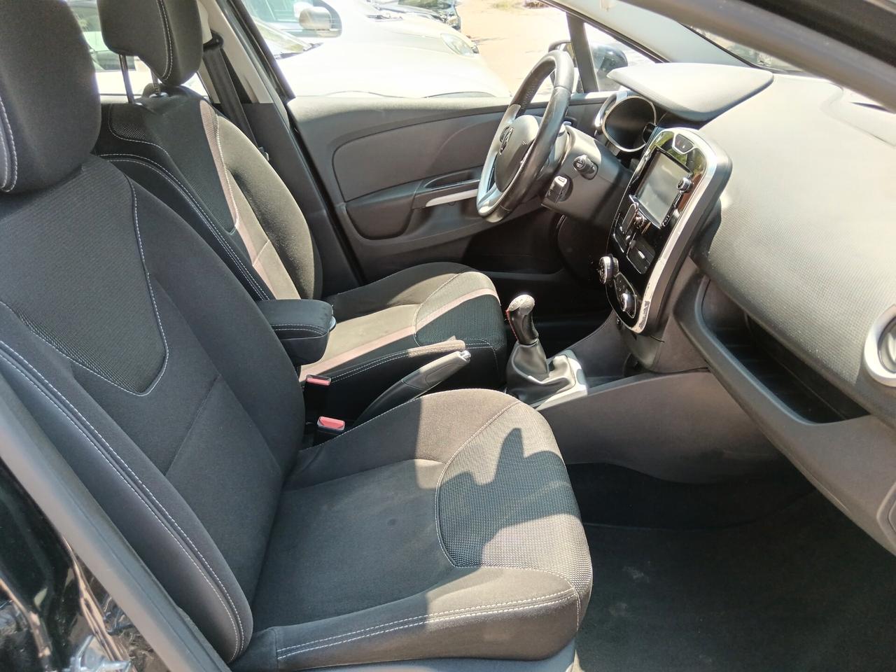 Renault Clio 1.5 DCI 75CV DUEL NAVI RETROCAMERA