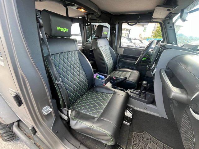 JEEP Wrangler Unlimited 2.8 CRD DPF Sahara