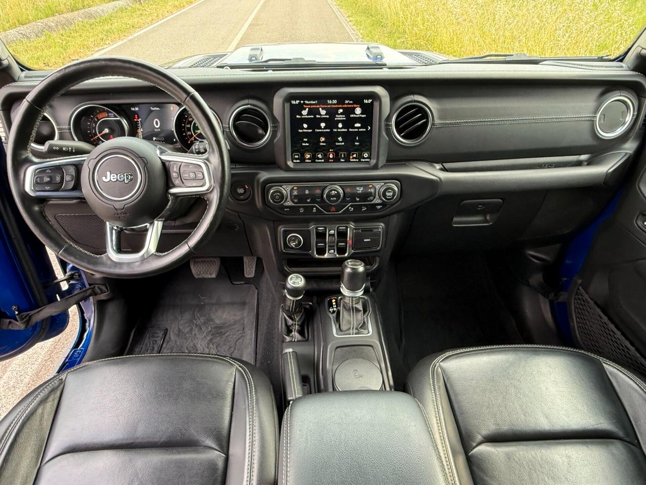 Jeep Wrangler Unlimited 2.2 Mjt II Sahara "STRAFULL-65000KM"