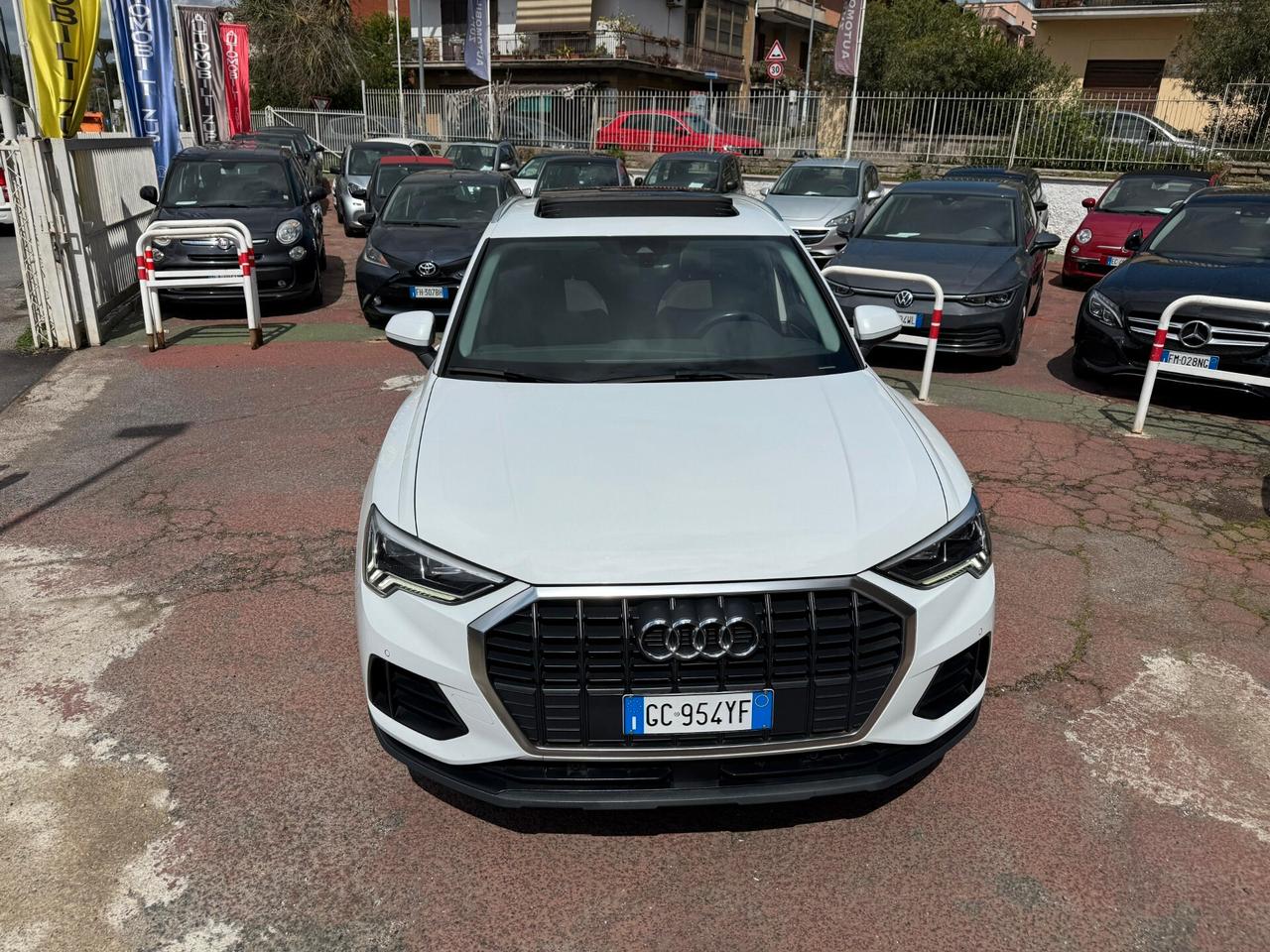 AUDI Q3 1.5 HYBRID **CARPLAY/TETTO APRIBILE**