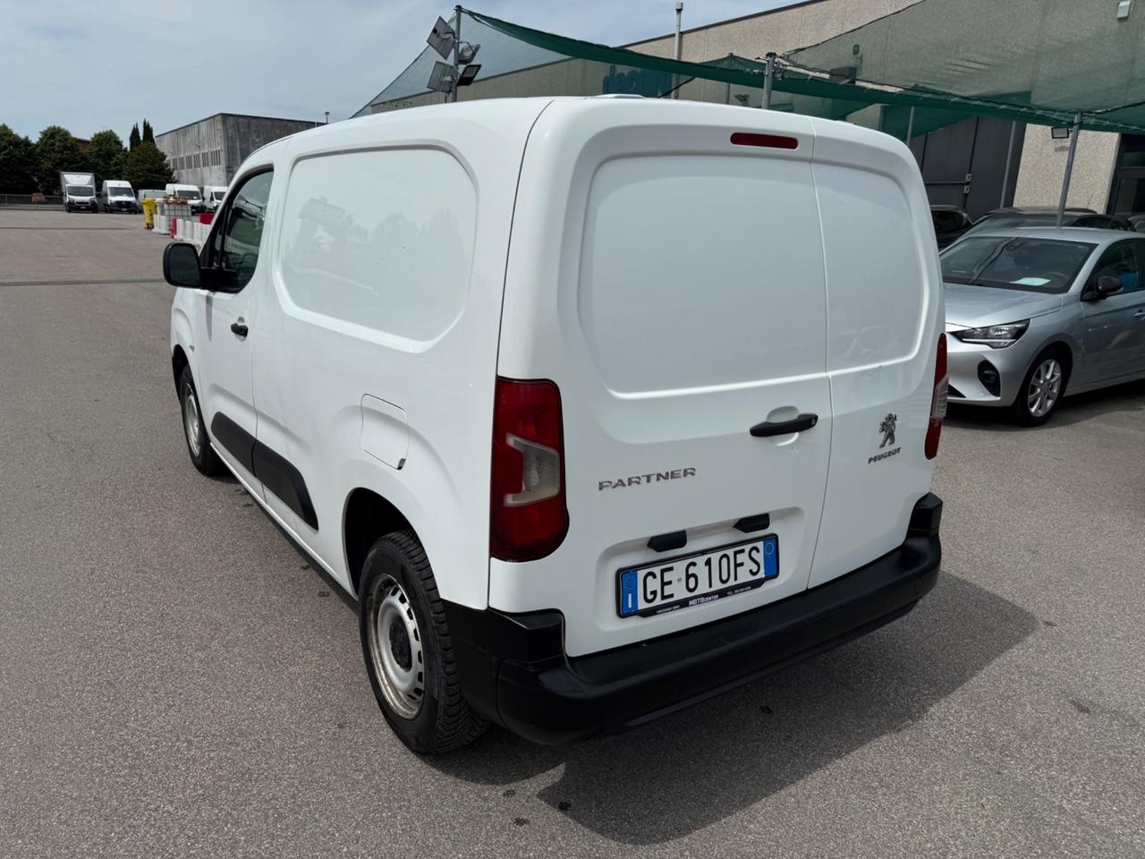 Peugeot Partner 1.5 100 CV 3 POSTI PC Furgone Pro