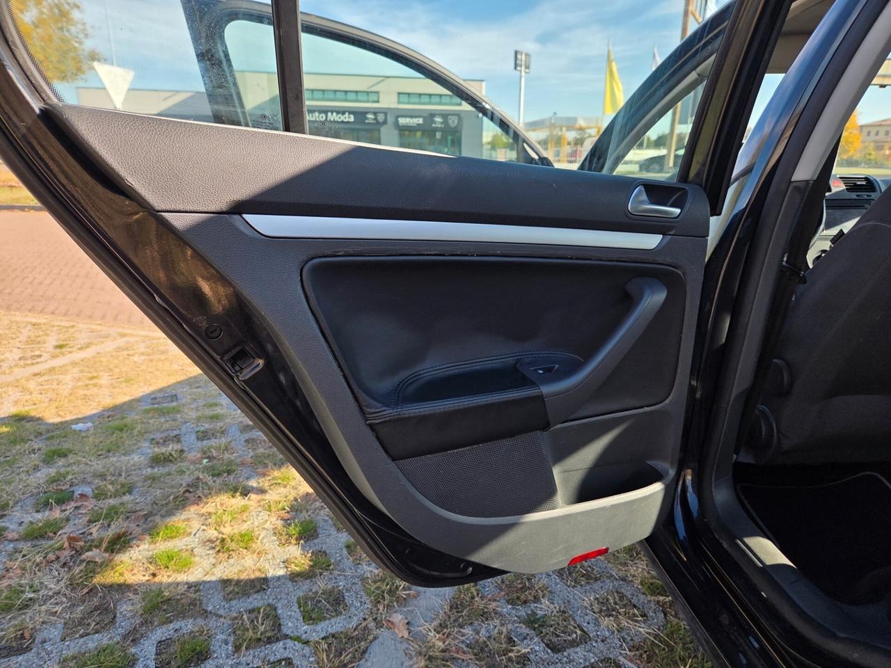 Volkswagen Golf 1.6 5p. Comfortline BiFuel G