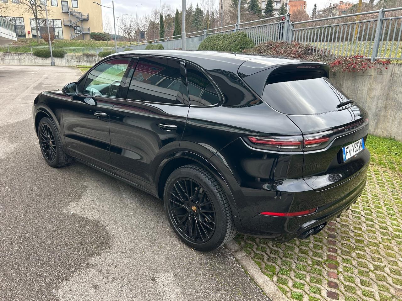 Porsche Cayenne 3.0 V6