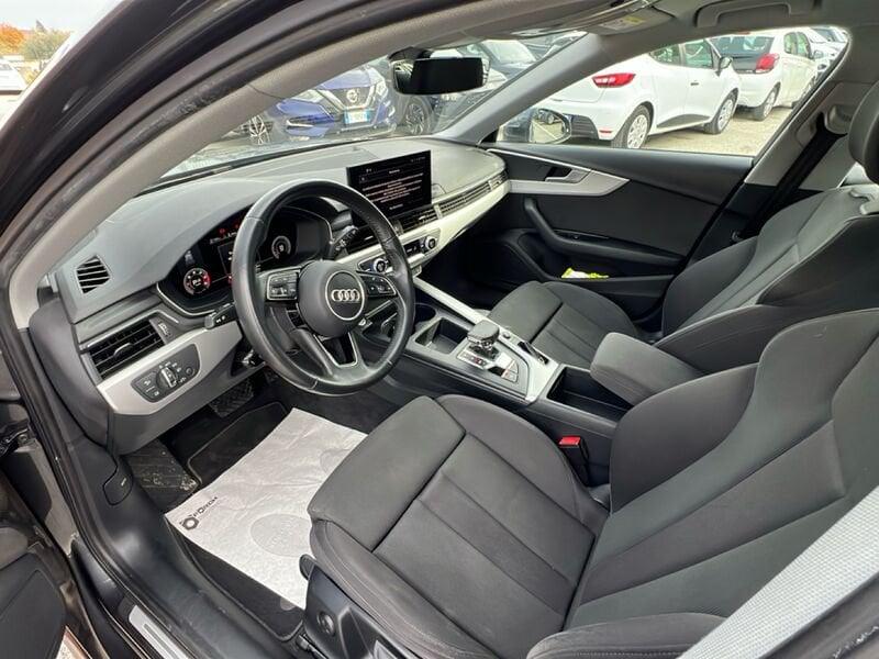 Audi A4 A4 Avant 35 TDI/163 CV S tronic S line edition