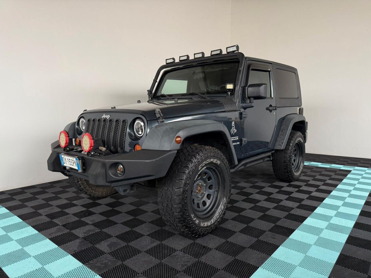 Jeep Wrangler 2.8 CRD Sport HARD TOP