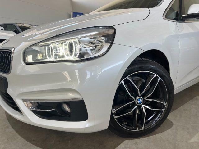 BMW 218 d Active Tourer Luxury NAVIG./FULL LED/KM CERTIF.