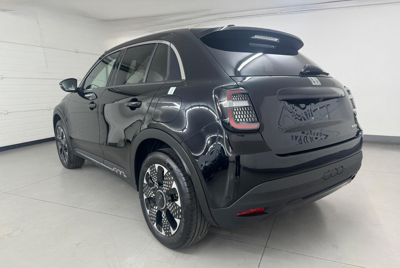 Fiat 600 Hybrid 110 CV DCT MHEV La Prima
