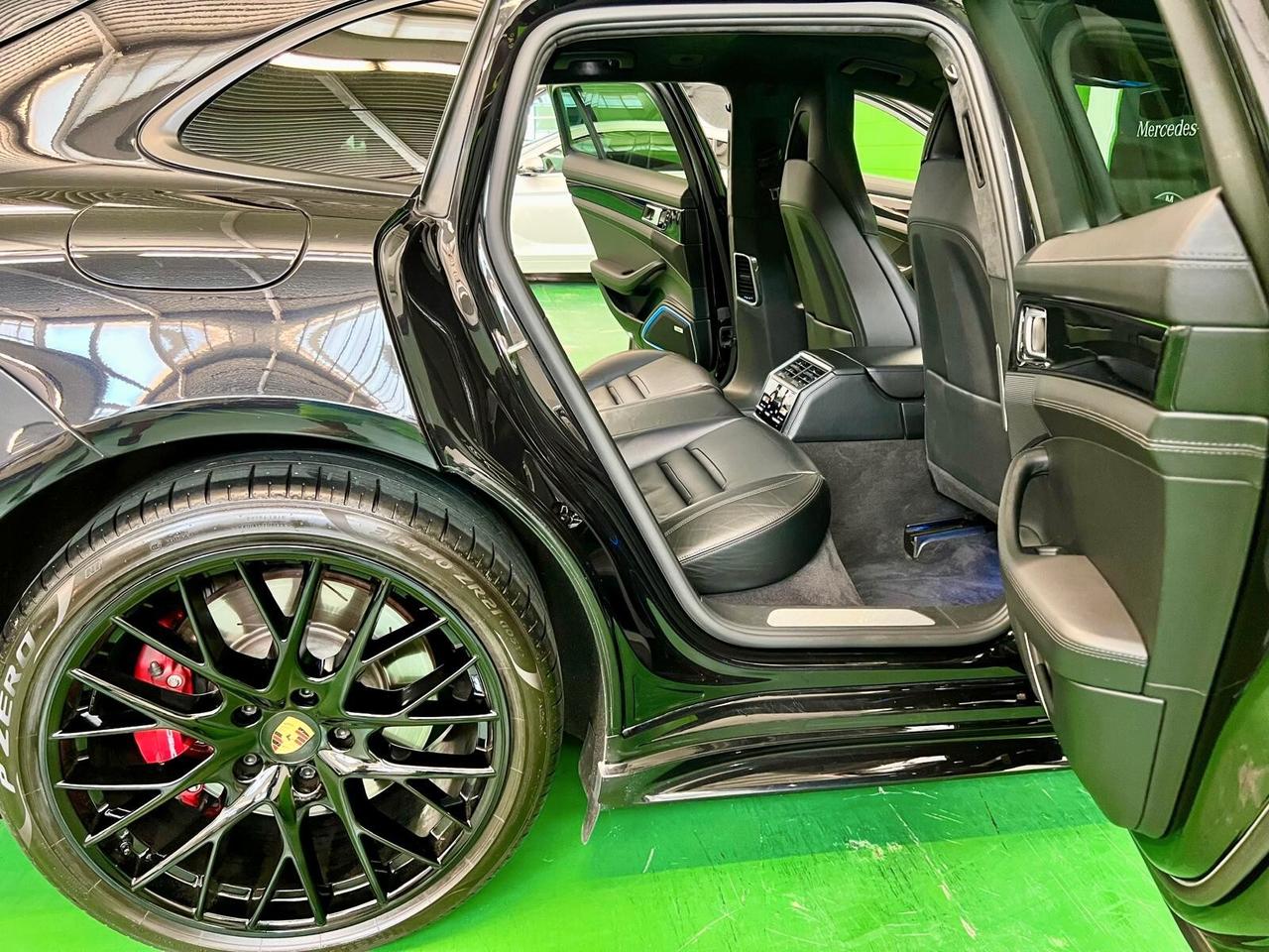 Porsche Panamera 4.0 GTS Sport Turismo