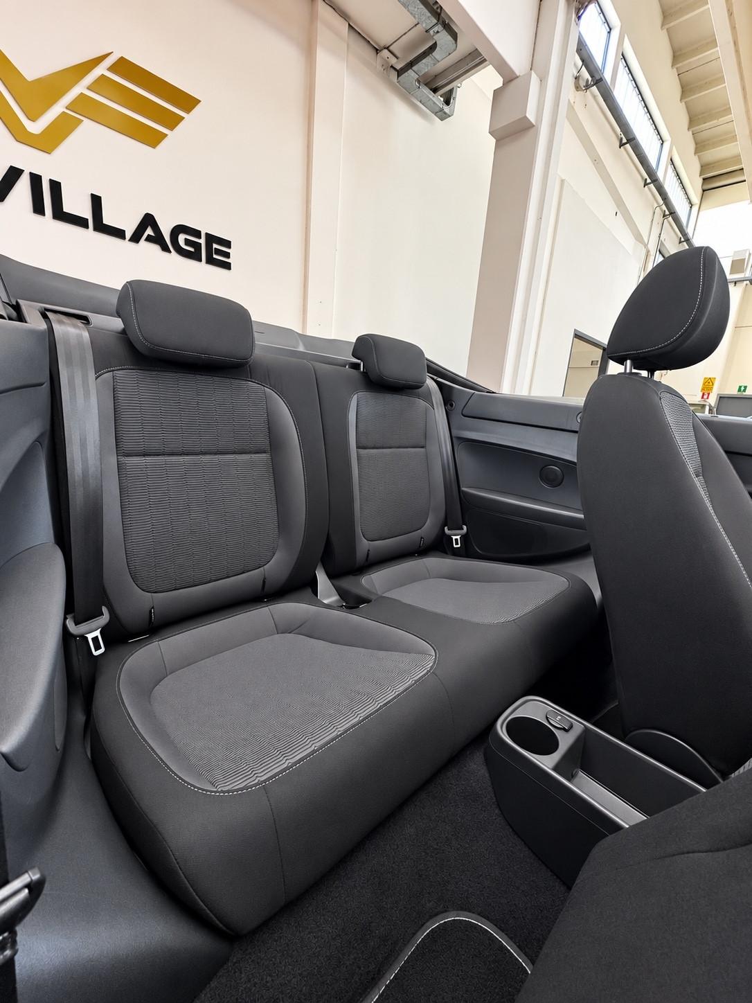 Volkswagen Maggiolino 1.6 tdi Sport