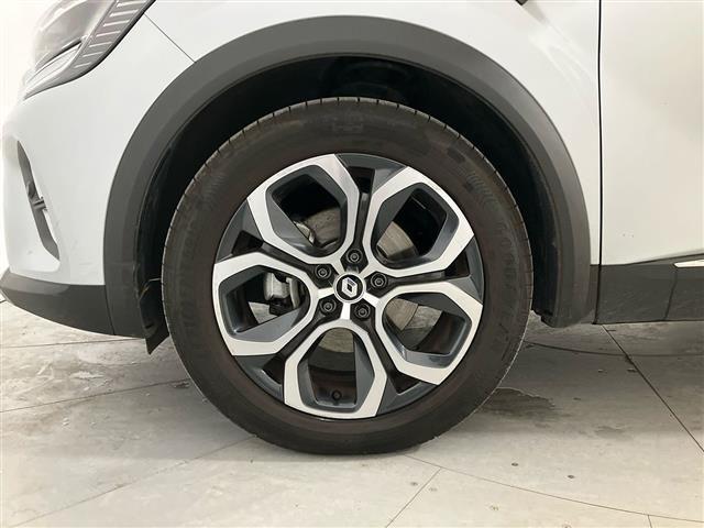 RENAULT Captur 1.6 E-Tech hybrid Techno Fast Track 145cv auto