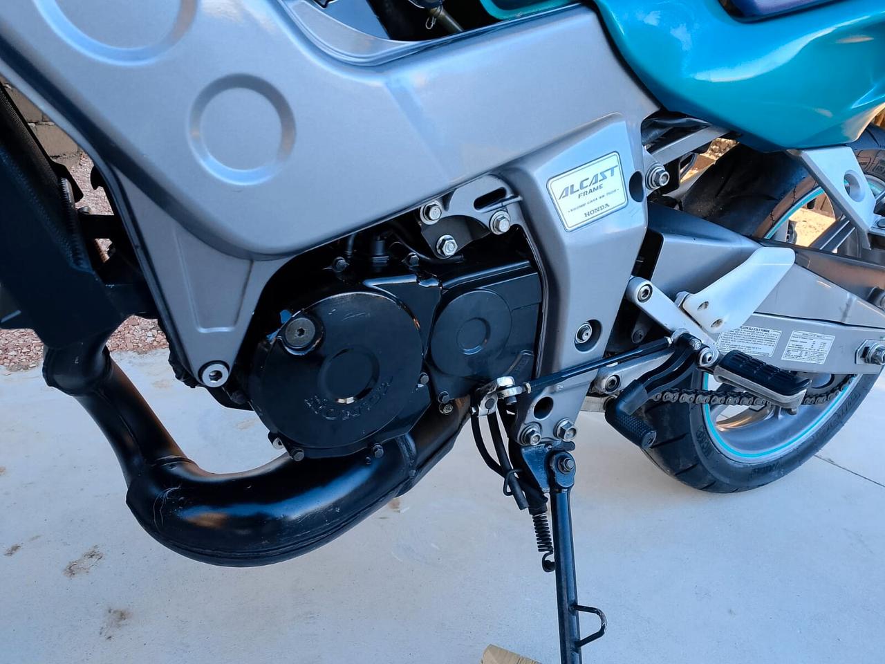 Honda NSR 125 F Raiden