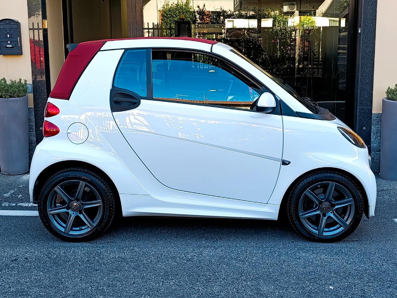 Smart ForTwo 1.0 84cv cabrio