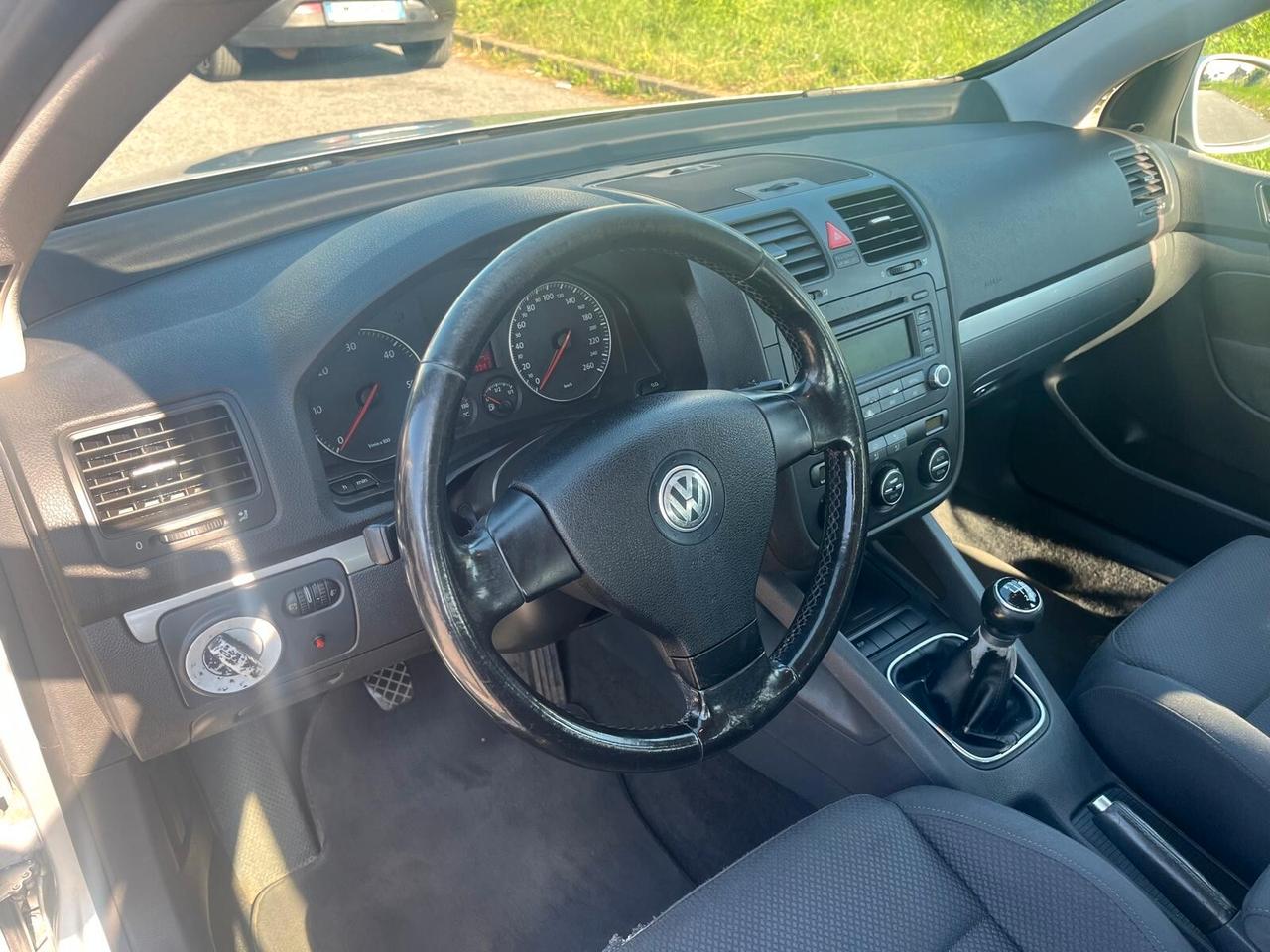 Volkswagen Golf 1.9 TDI 5p